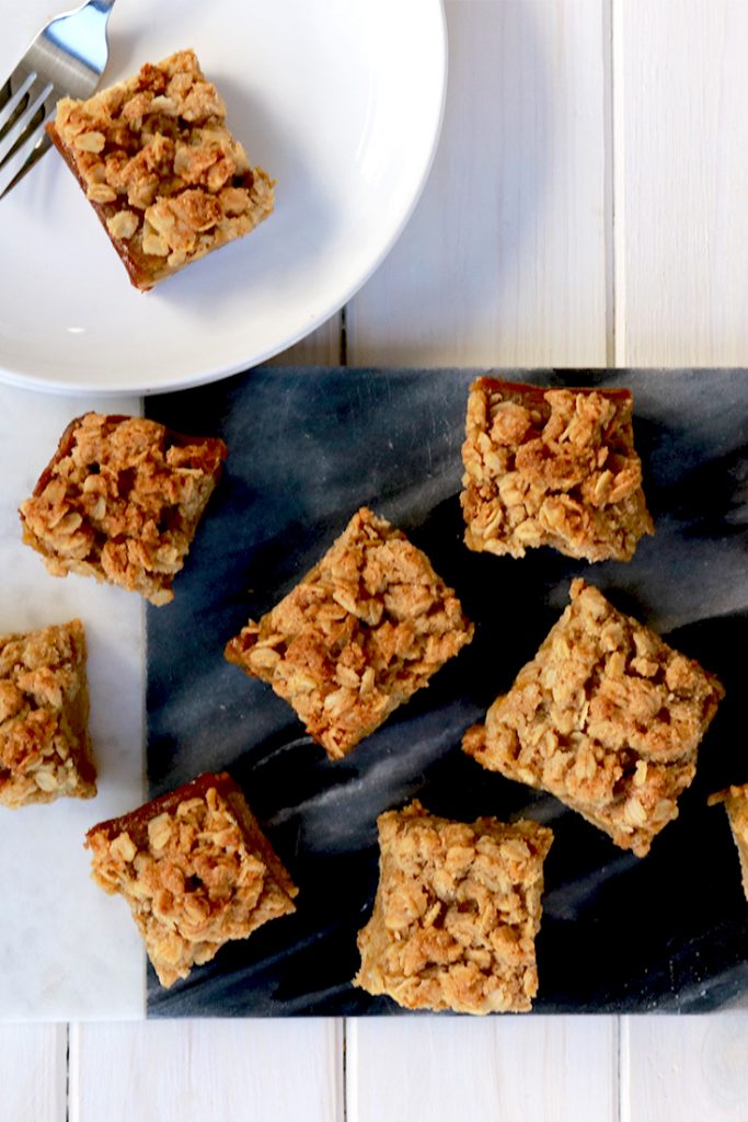 pumpkin pie bars, pumpkin pie, gluten free pumpkin pie bars, pumpkin squares, pumpkin pie squares, pumpkin dessert bars, pumpkin bar recipes, easy pumpkin pie bars, pumpkin squares recipe, pumpkin pie square recipe, gluten free pumpkin pie bars, healthy pumpkin pie bars, easy healthy pumpkin pie bars