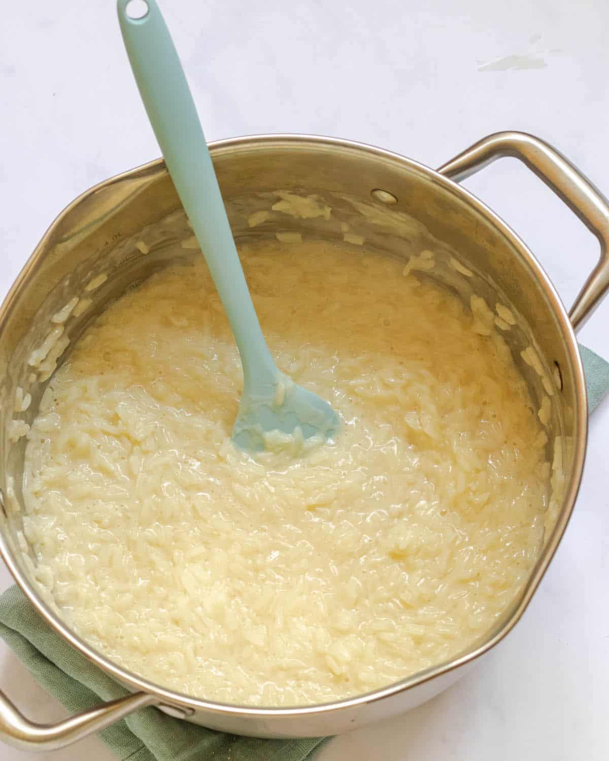 thickened rice pudding in a pot