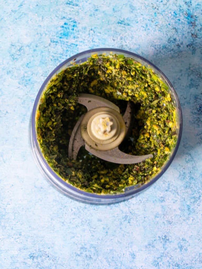pistachio pesto in food processor